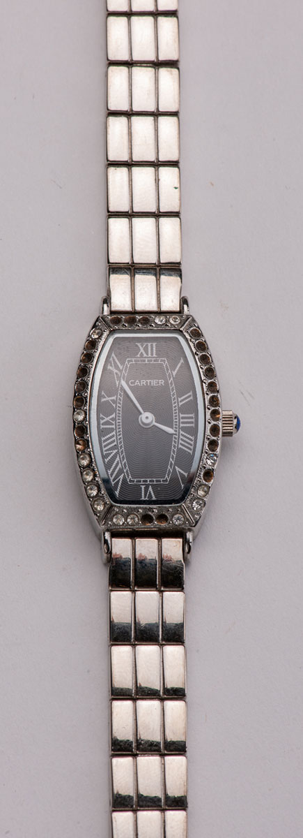 Cartier, Swiss Geneva women's watch | Coins la Galerie Numismatique
