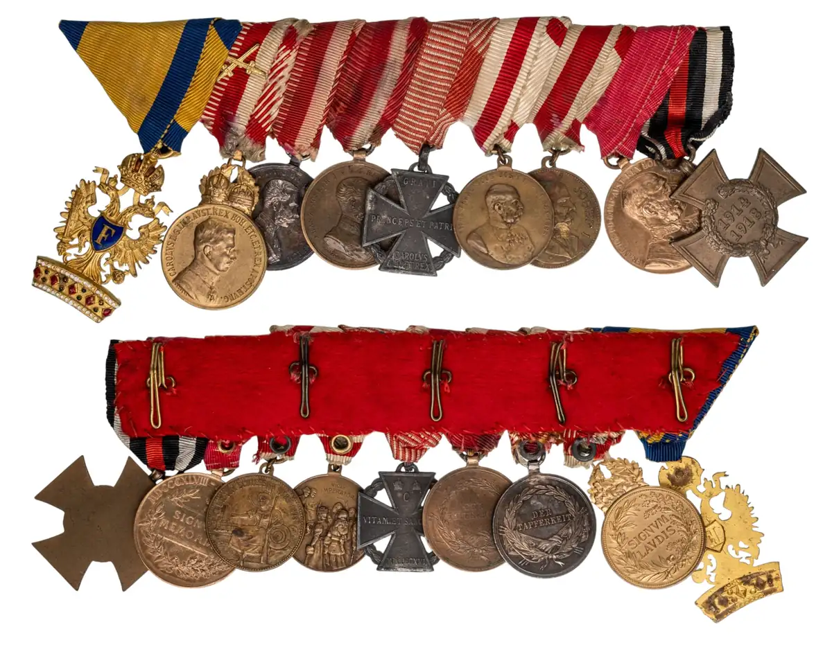 THE COLLECTION OF ORDERS AND MEDALS BARS – Bar of 9