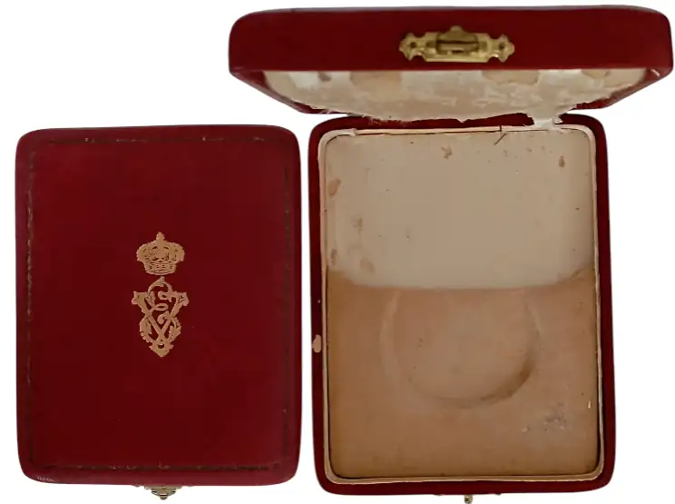 ORDER OF THE CROWN OF ITALY