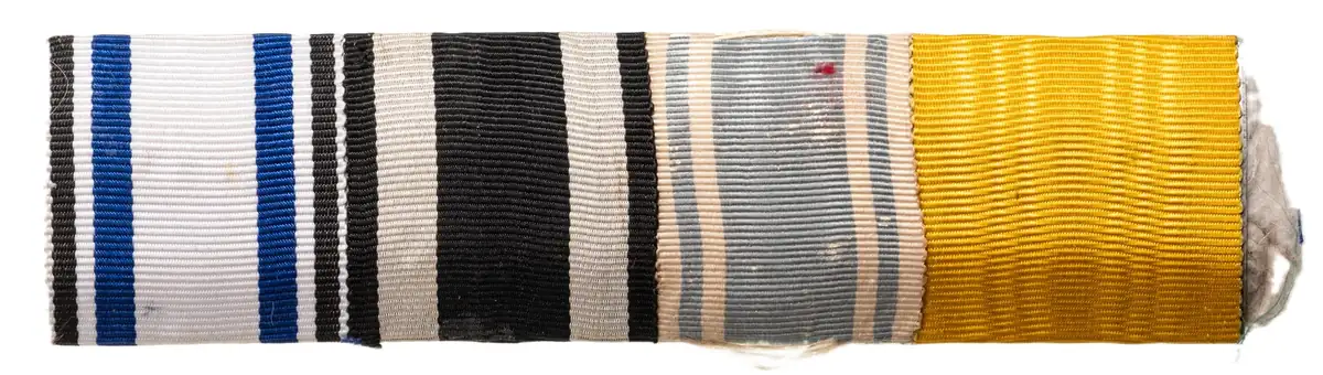 THE COLLECTION OF ORDERS AND MEDALS BARS - Bar of 4 Ribbons
