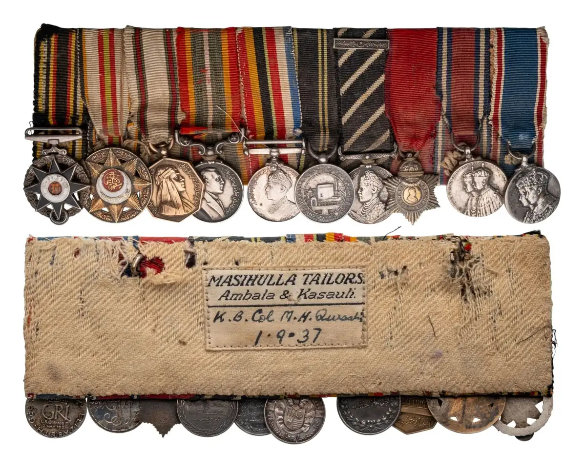 THE COLLECTION OF ORDERS AND MEDALS BARS – Bar of 10