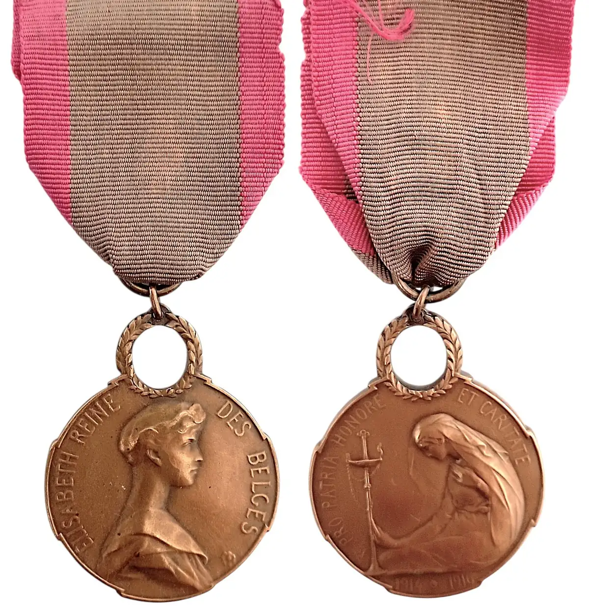 WW I Commemorative Medal of
Queen Elisabeth, 1914 - 1916