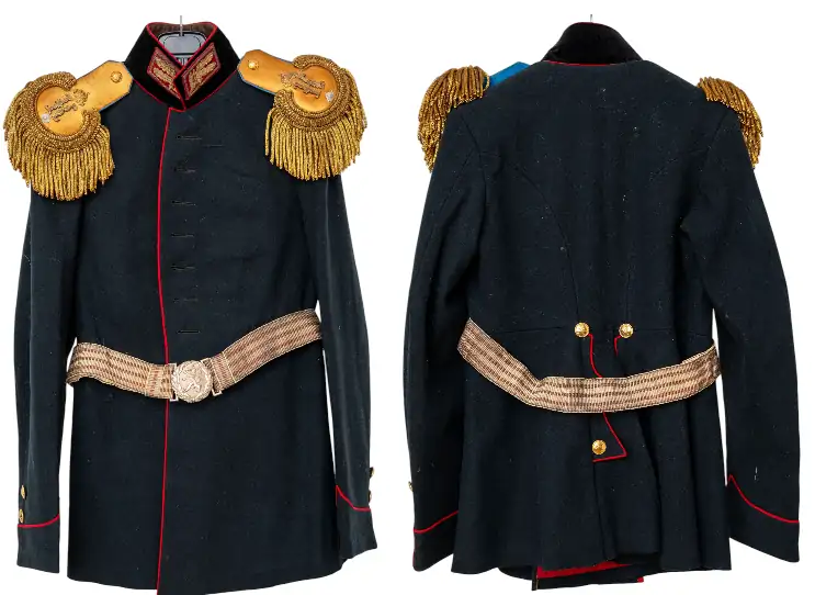 A 1908 TUNIC TO AN ARTILLERY OFFICER, ATTACHED TO THE PLOVDIV, 9TH INFANTRY REGIMENT “PRINCESS KLEMENTINE”