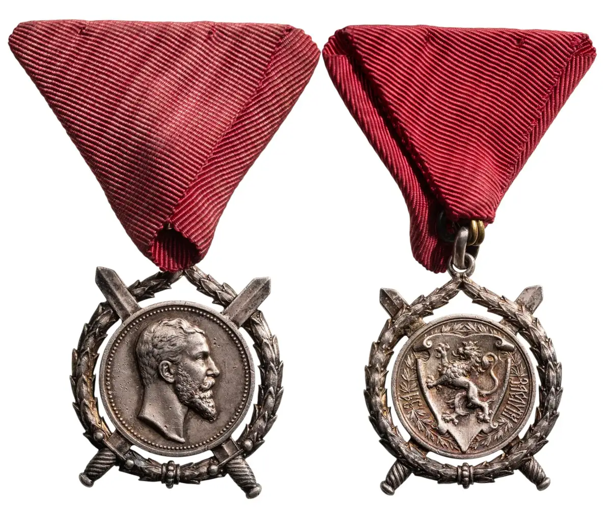 Order of Merit, Prince Alexander I Issue, 2nd Model