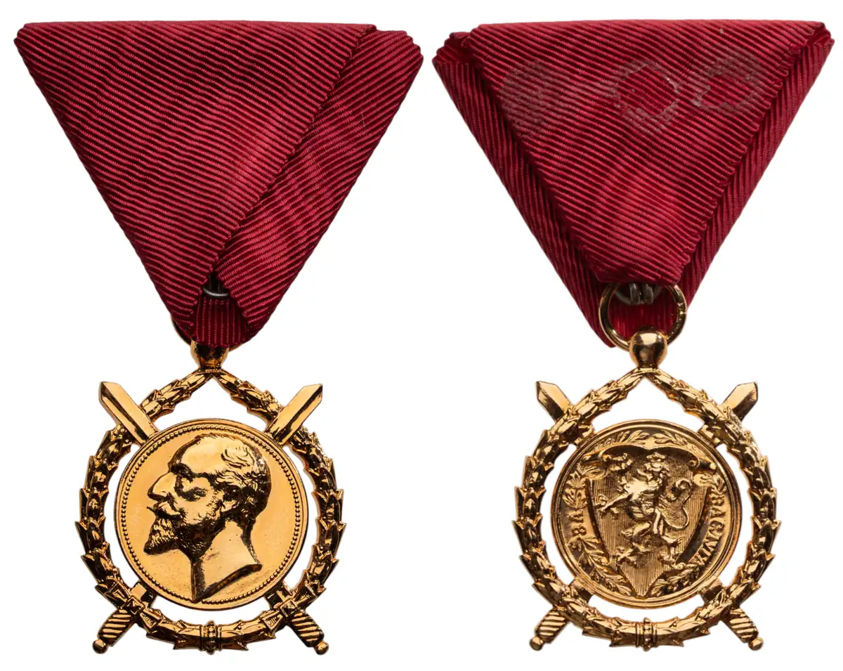 Order of Merit, Prince/King Ferdinand issue, 4th Model