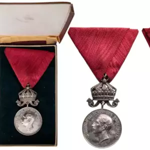 Medal for Merit, King Boris with Crown