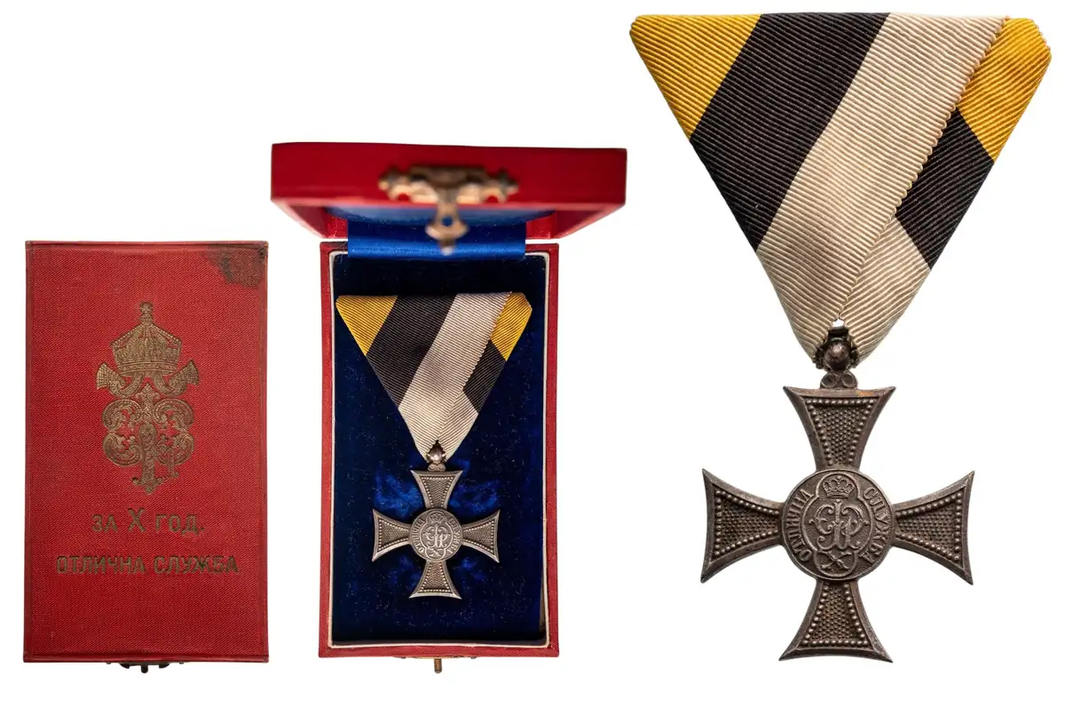CROSS FOR X YEARS OF FAITHFUL SERVICE (OFFICERS), FERDINAND ISSUE