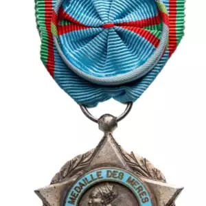 Medal of Honour for the Mothers
