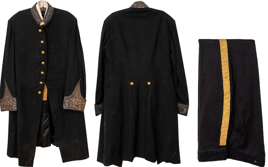 A “Chef du Cabinet” dress uniform