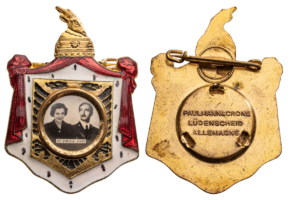 ROYAL MARIAGE BADGE OF KING ZOG 1ST OF ALBANIA AND AUSTRO - HUNGARIAN COUNTESS  GERALDINE APPONYI OF NAGY-APPONY IN TIRANA, 27TH OF APRIL 1938 