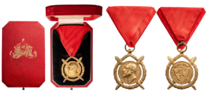 ORDER OF MERIT, KING FERDINAND I ISSUE, 4TH MODEL