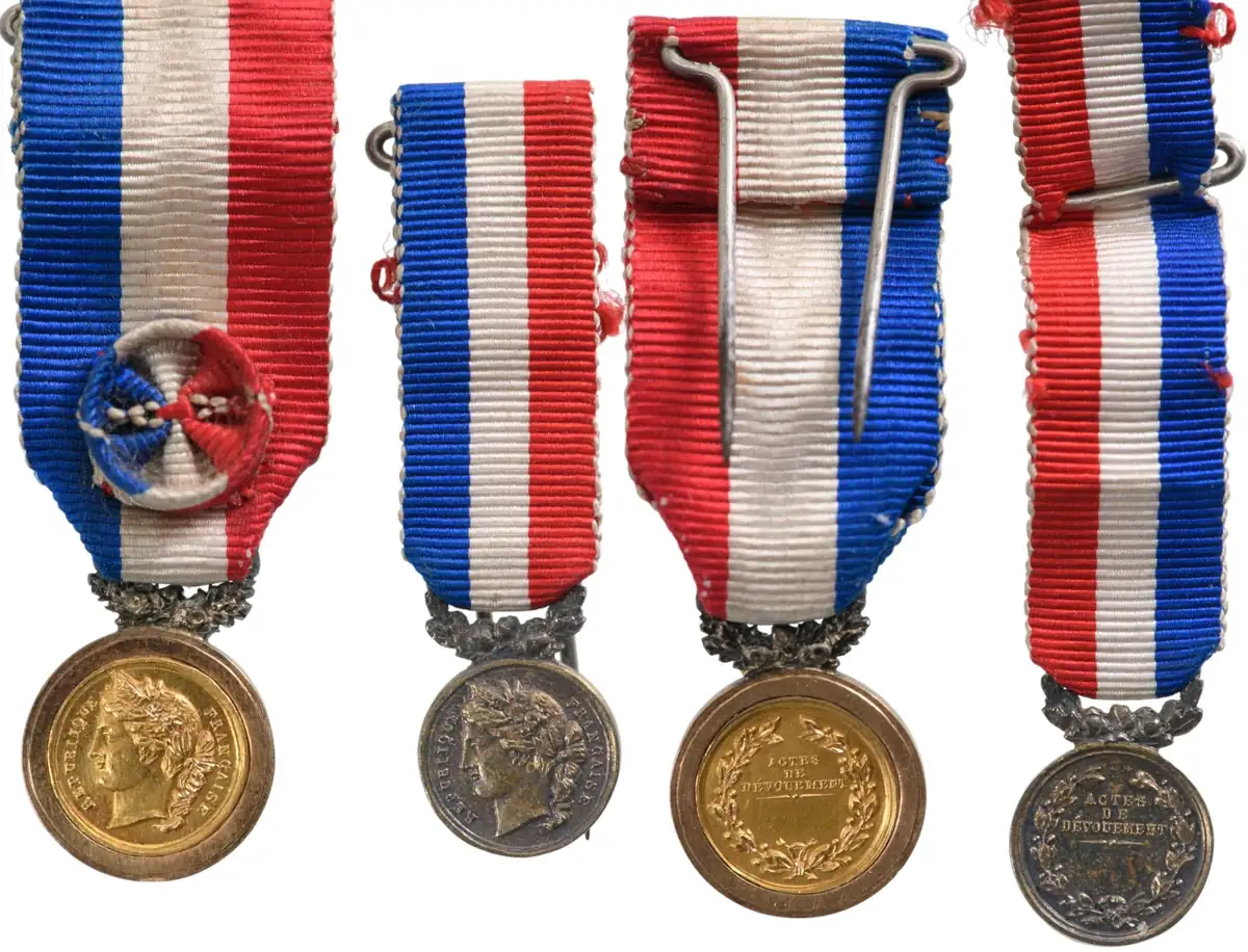 Courage and Devotion Medal, Lot of 2