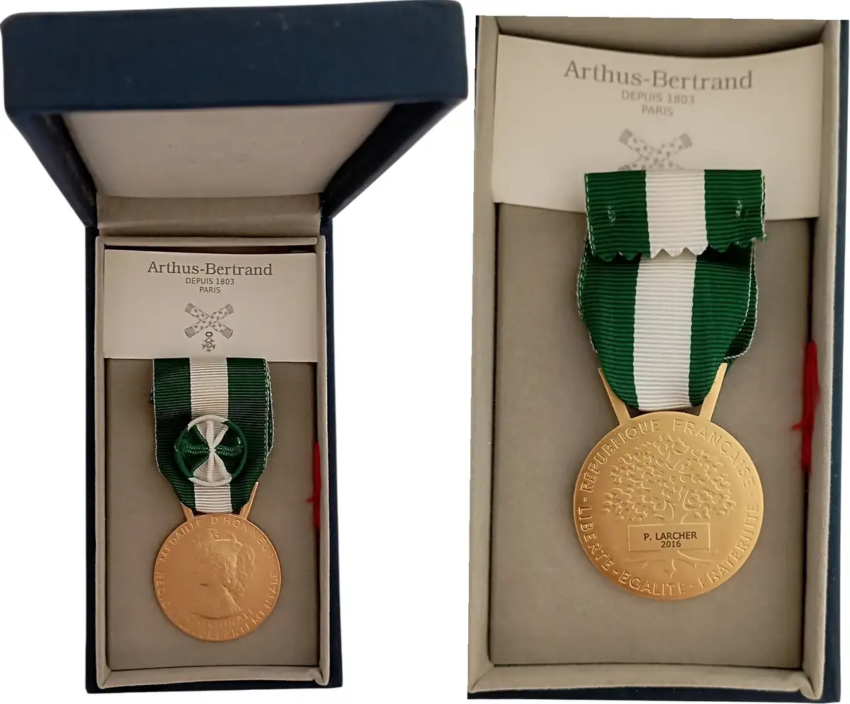 Regional, Departamental and Communal Honor Medal